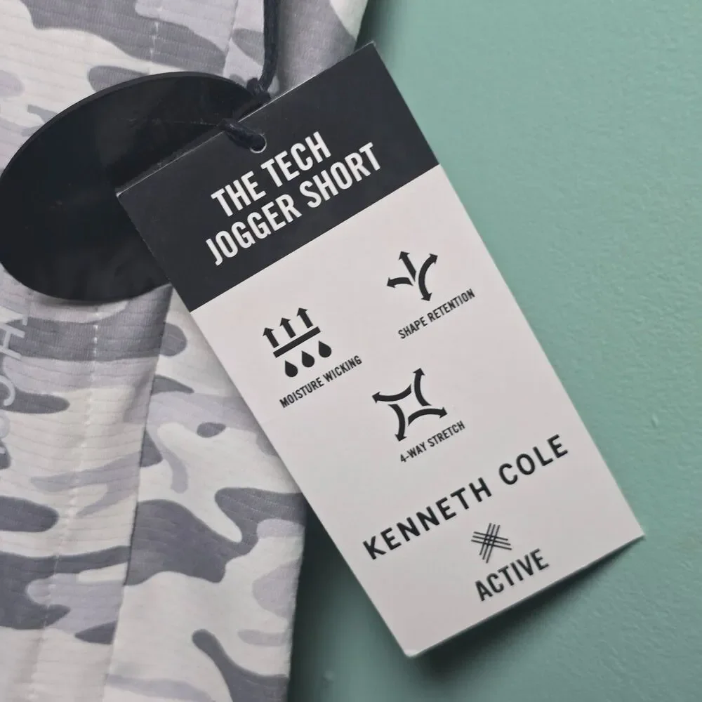 Kenneth Cole Active White Camo Tech Jogger Shorts Men's M NWT
